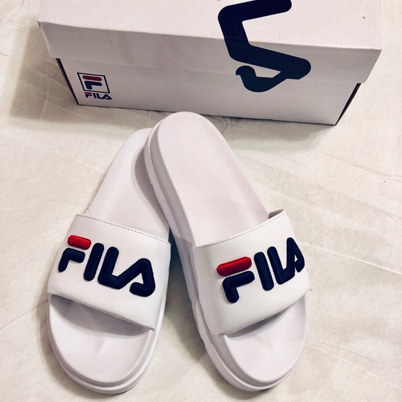 A Drifter Bold White, Navy and Red Slide WMS SZ 9 A Drifter Bold White, Navy and Red Slide WMS SZ 9